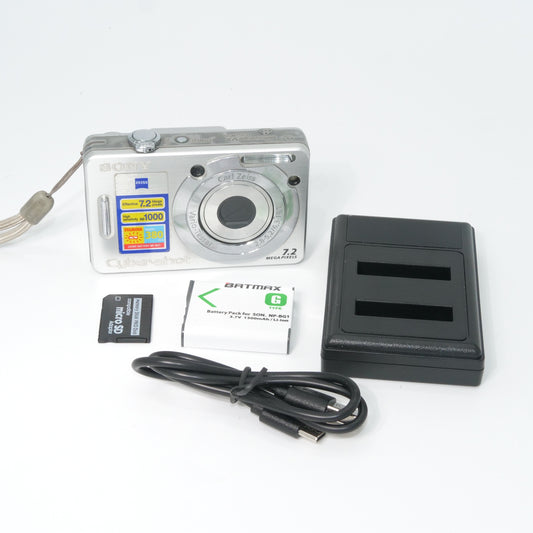 Sony Cyber-shot W55 7MP Y2K Digicam (Silver)