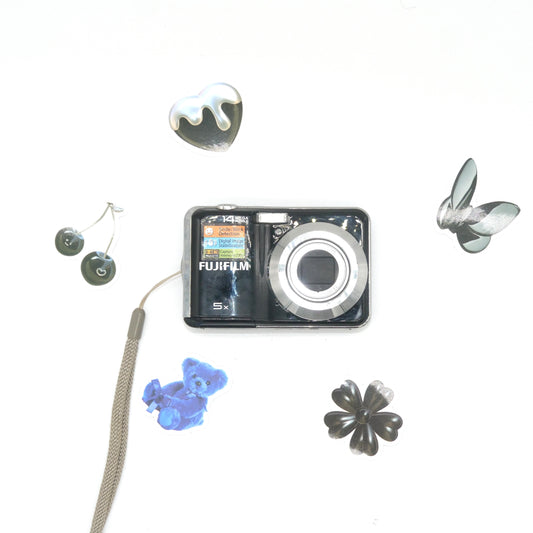Fujifilm FinePix AX300 14MP Y2K Digicam (Black)