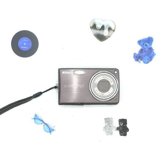 Nikon Coolpix S550 Y2K Digicam (Chocolate)